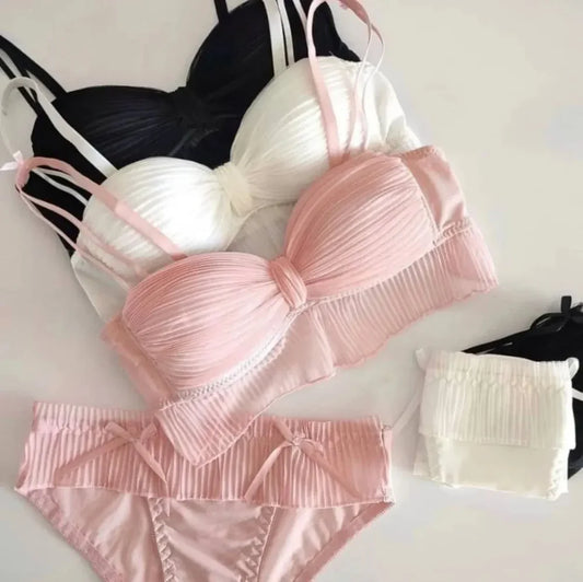 Cute Stylish Bow Style Padded Soft Bra Set